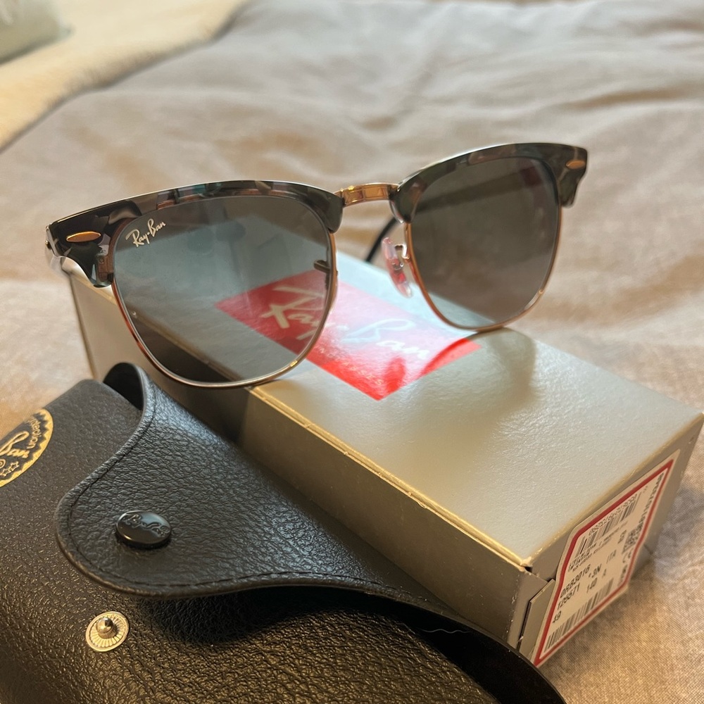 Ray-Ban Clubmaster Sunglasses - Spotted Grey/Green with Rose Gold frame